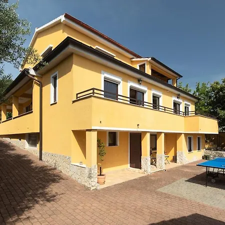 Villa Luxury For 14 People Near Porec