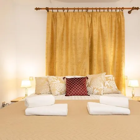 Villa Luxury For 14 People Near Porec