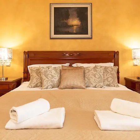 Luxury For 14 People Near Porec *