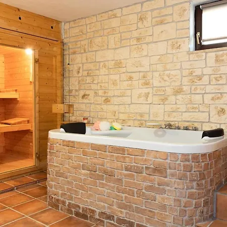 Luxury For 14 People Near Porec * Zbandaj
