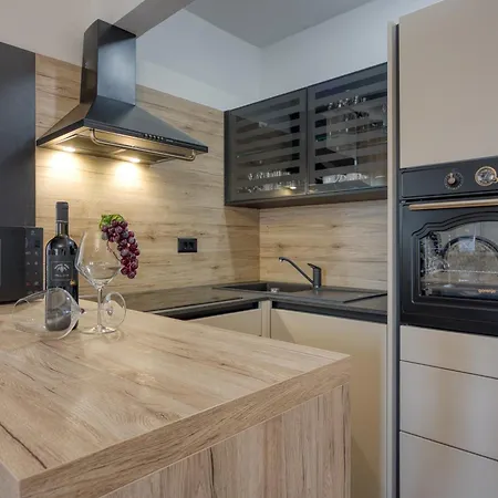 Luxury For 14 People Near Porec Villa