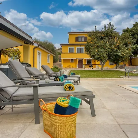 Luxury For 14 People Near Porec Villa