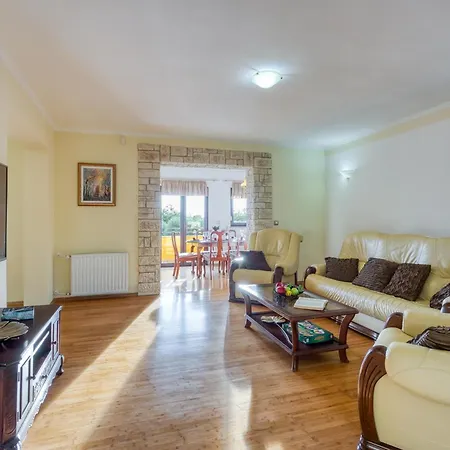 Luxury For 14 People Near Porec Villa *