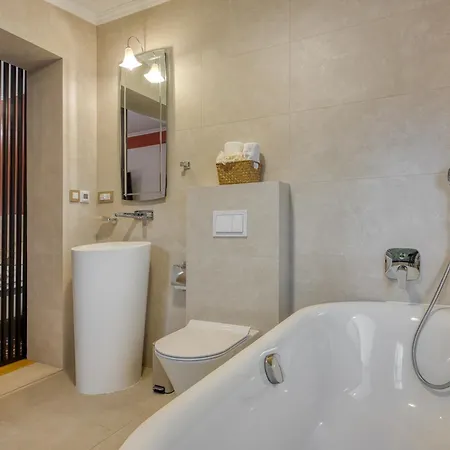 Luxury For 14 People Near Porec *
