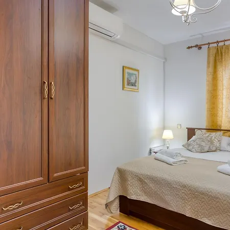 Luxury For 14 People Near Porec