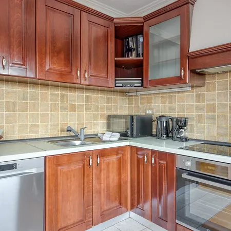 Villa Luxury For 14 People Near Porec *
